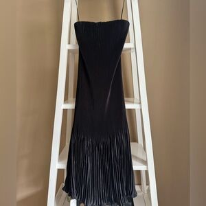 Black strapless Abercrombie dress